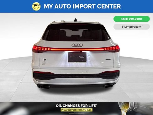 Used 2025 Audi Q5 2.0T Premium w/ Convenience Package image 6