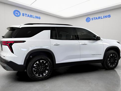 Used 2024 Chevrolet Traverse Z71 AWD/4WD image 10