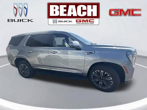 Used 2025 GMC Yukon Elevation w/ LPO, Floor Liner Package RWD image 2