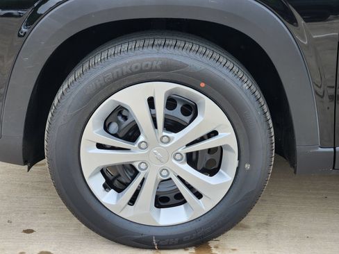 New 2026 Chevrolet Trax LS FWD image 11