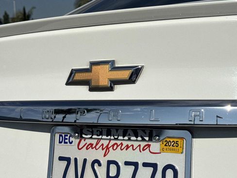 Used 2017 Chevrolet Impala LT w/ Leather Package image 27