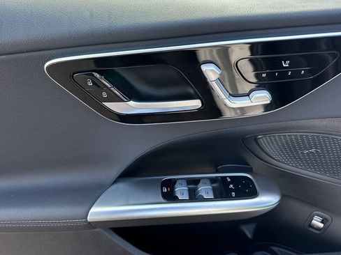 Used 2024 Mercedes-Benz C 300 Sedan image 25