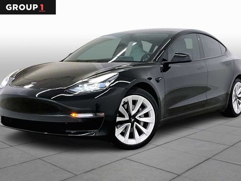 Used 2021 Tesla Model 3 Long Range image 1