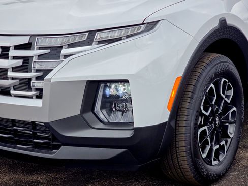 Used 2024 Hyundai Santa Cruz SEL image 5