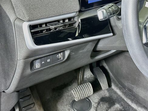 Used 2024 Honda Prologue EX image 17