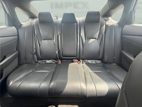 Used 2023 Honda Accord Sport image 11