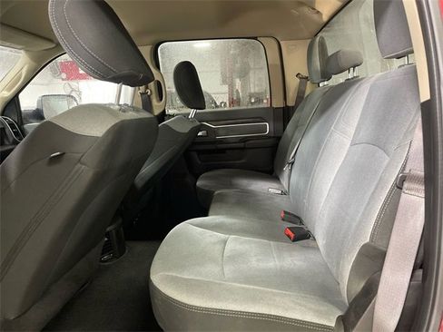 Used 2019 RAM 2500 Big Horn image 21