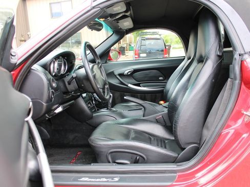 Used 2001 Porsche Boxster S RWD image 17