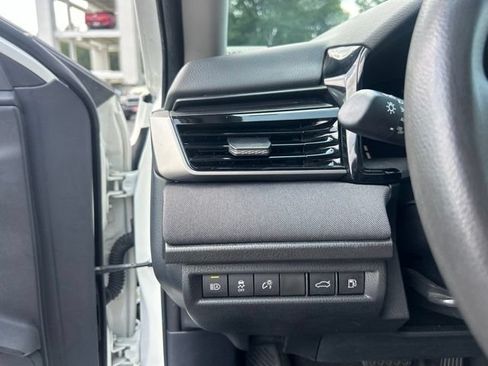 Used 2025 Toyota Camry LE FWD image 25