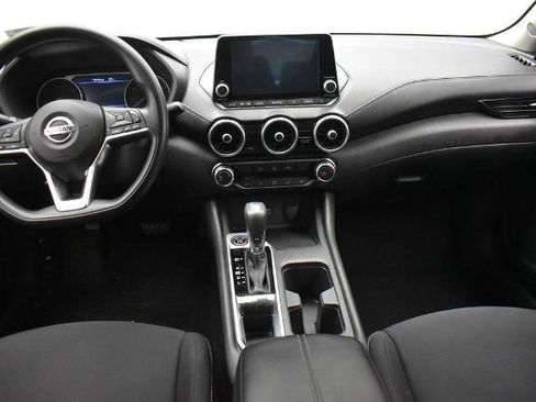 Certified 2023 Nissan Sentra SV FWD image 27