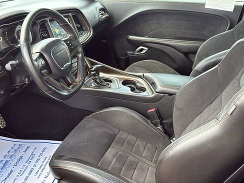 Used 2020 Dodge Challenger GT image 22