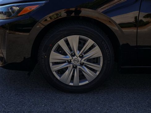 Used 2024 Nissan Sentra S FWD image 10