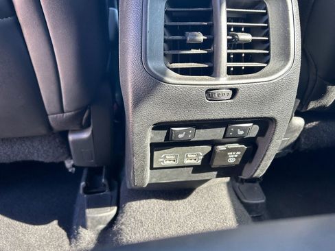 Used 2021 Jeep Cherokee Limited w/ Elite Package image 9