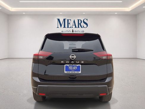 Used 2025 Nissan Rogue SV FWD image 4