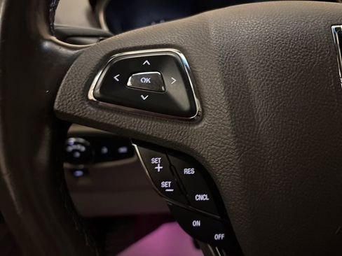 Used 2016 Lincoln MKX Reserve w/ Climate Package image 17