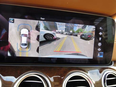 Certified 2021 Mercedes-Benz E 450 4MATIC Sedan image 17