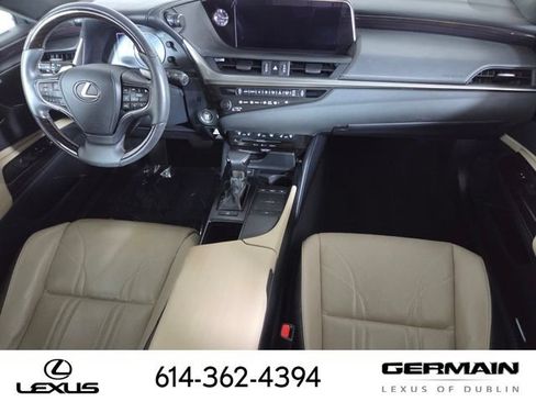 Used 2019 Lexus ES 350 w/ Accessory Package 2 FWD image 29