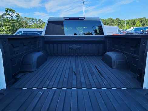 Used 2025 Chevrolet Silverado 1500 LT w/ Protection Package AWD/4WD image 29