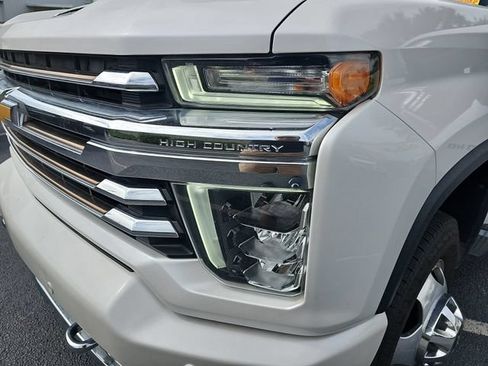 Used 2022 Chevrolet Silverado 3500 High Country w/ Safety Package II AWD/4WD image 34