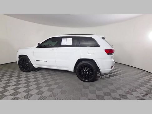 Used 2019 Jeep Grand Cherokee Altitude RWD image 43