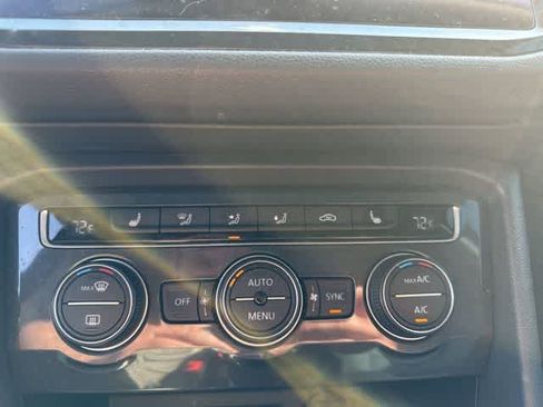 Used 2019 Volkswagen Tiguan SEL w/ 3rd Row Seat Package image 10