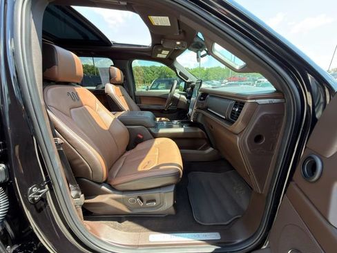 Used 2024 Ford Expedition King Ranch AWD/4WD image 10