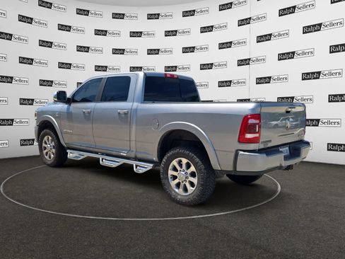 Used 2022 RAM 2500 Laramie AWD/4WD image 4