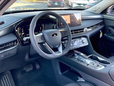 New 2026 INFINITI QX60 Luxe image 7