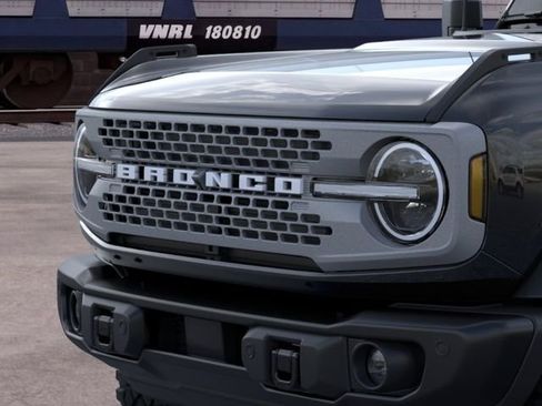 New 2026 Ford Bronco Badlands AWD/4WD image 19