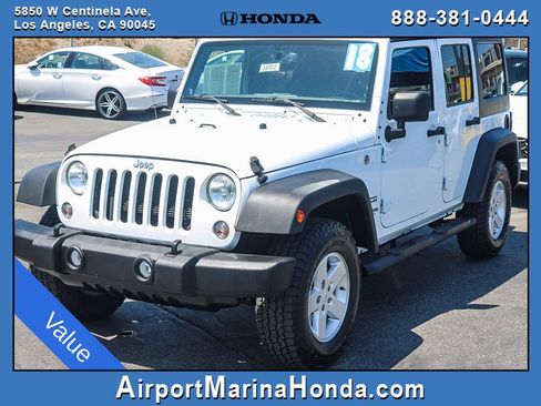 Used 2018 Jeep Wrangler Unlimited Sport S AWD/4WD image 13