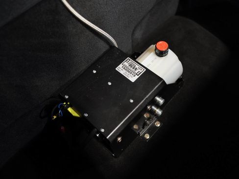 Used 2012 Porsche 911 Carrera 4 GTS image 42