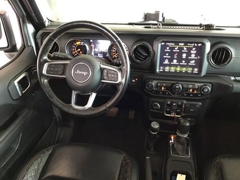 Used 2021 Jeep Wrangler Unlimited Sahara image 41