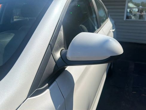 Used 2020 Hyundai Accent SE FWD image 9