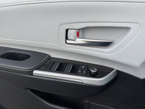 New 2026 Toyota Sienna XSE image 14