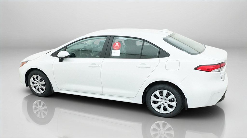 New 2027 Toyota Corolla LE FWD image 15