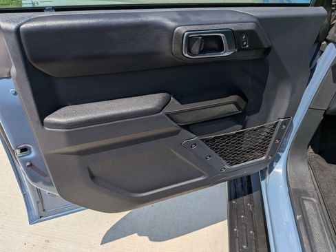 Used 2025 Ford Bronco Outer Banks AWD/4WD image 31