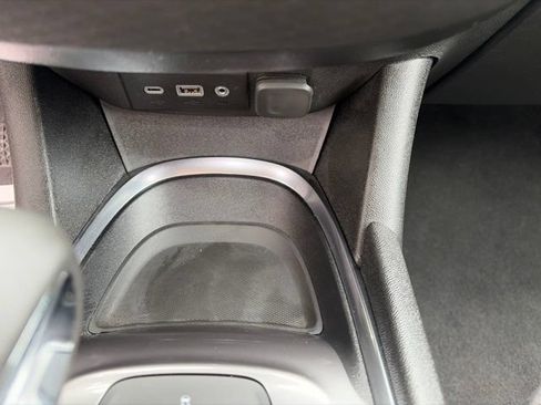 Used 2023 Chevrolet Malibu LT FWD image 25