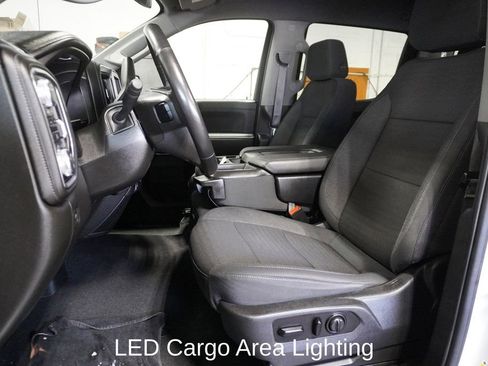 Used 2021 GMC Sierra 1500 SLE w/ X31 Off-Road Package image 12