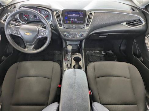 Used 2024 Chevrolet Malibu LT FWD image 16