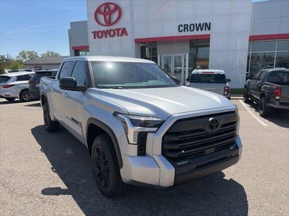 New 2026 Toyota Tundra SR5