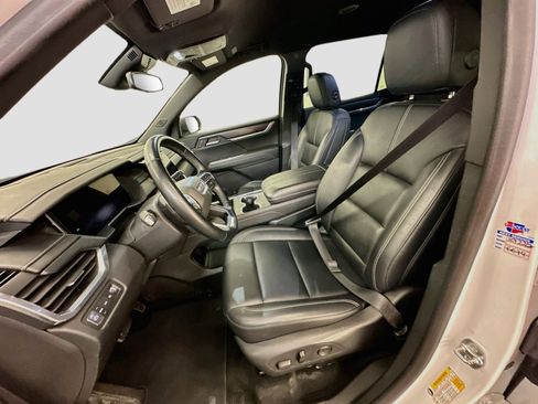 Used 2024 GMC Acadia Elevation AWD/4WD image 13