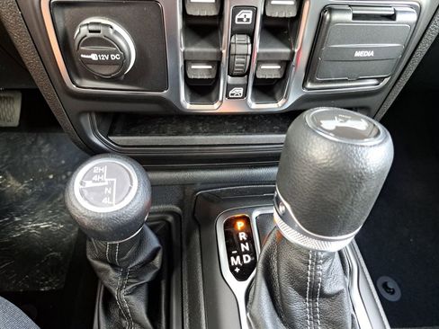 New 2026 Jeep Wrangler Unlimited Sport AWD/4WD image 15