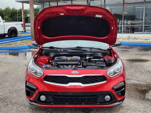 Used 2019 Kia Forte LXS image 17