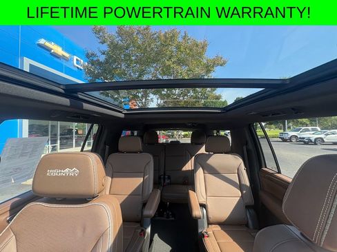 Used 2024 Chevrolet Suburban High Country w/ Max Trailering Package AWD/4WD image 13