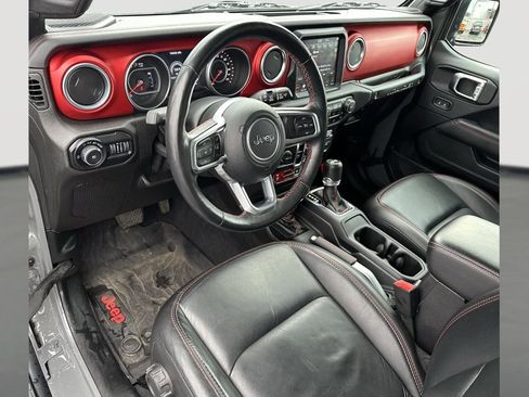 Used 2018 Jeep Wrangler Unlimited Rubicon image 16