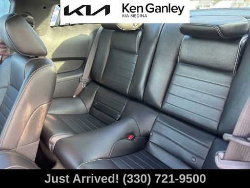 Used 2012 Ford Mustang GT Premium w/ Electronics Pkg image 10