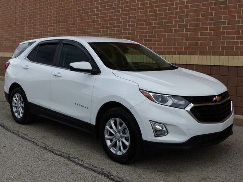 Used 2021 Chevrolet Equinox LT FWD image 12