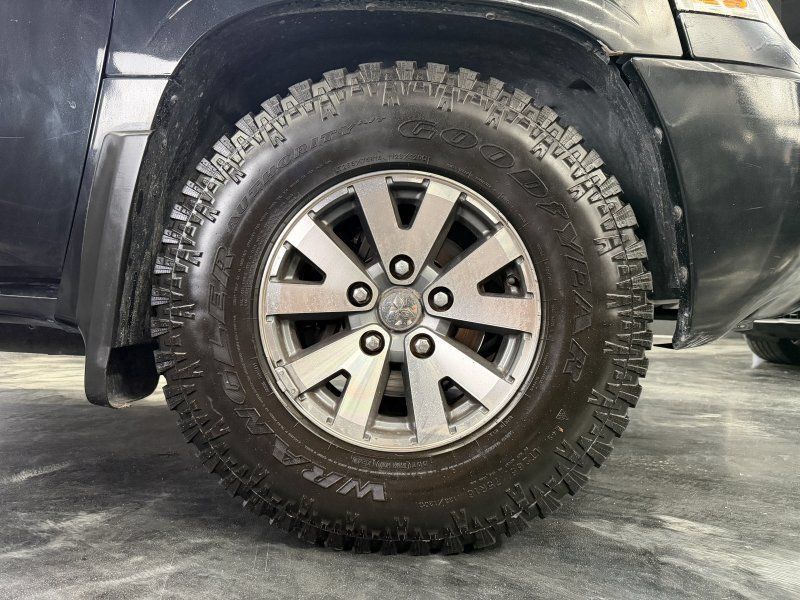 Used 2007 Mitsubishi Raider LS RWD image 18