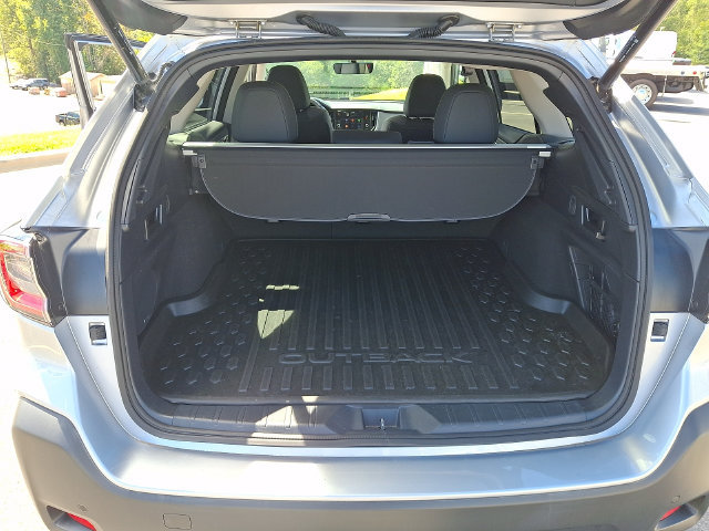 Used 2024 Subaru Outback Onyx Edition AWD/4WD image 29
