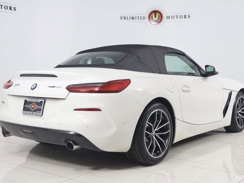 Used 2020 BMW Z4 sDrive30i w/ Convenience Package image 3